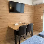 Bed & Breakfast Gaestehaus Rana 3*
