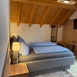 Bed & Breakfast Gaestehaus Rana 3*