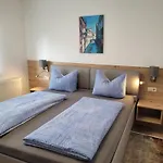 Gaestehaus Rana 3*