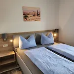 Gaestehaus Rana Bed & Breakfast