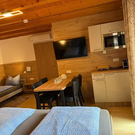 Gaestehaus Rana 3*