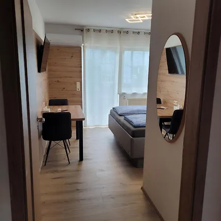 Gaestehaus Rana 3* روست
