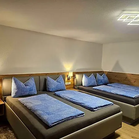 Oda ve Kahvaltı Gaestehaus Rana Rust