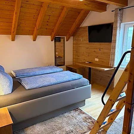 Oda ve Kahvaltı Gaestehaus Rana 3*