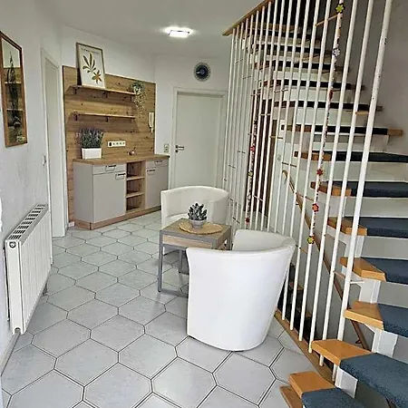 Oda ve Kahvaltı Gaestehaus Rana 3*